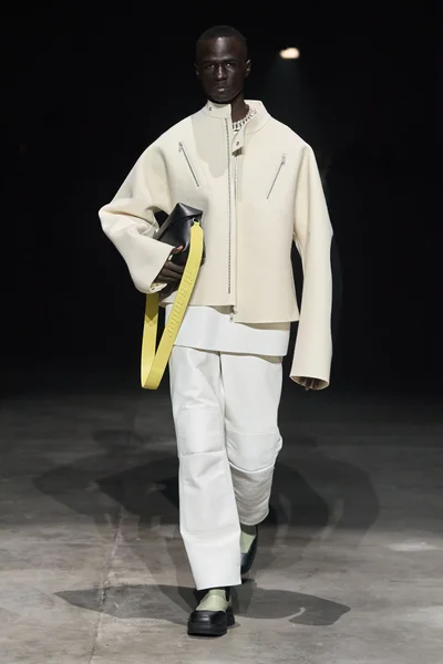 Look 6